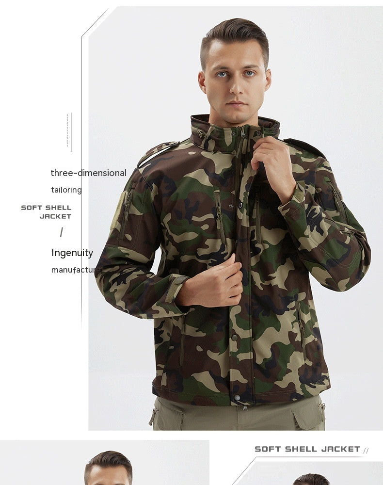 Elevate Your Outdoor Experience with the Men's Fleece Jacket Camouflage Waterproof